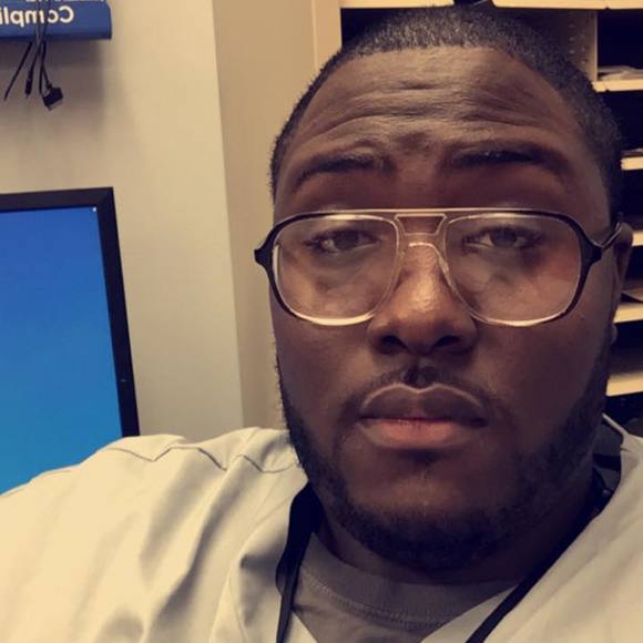 Meet your Posher, Jonathan - Picture 1 of 1